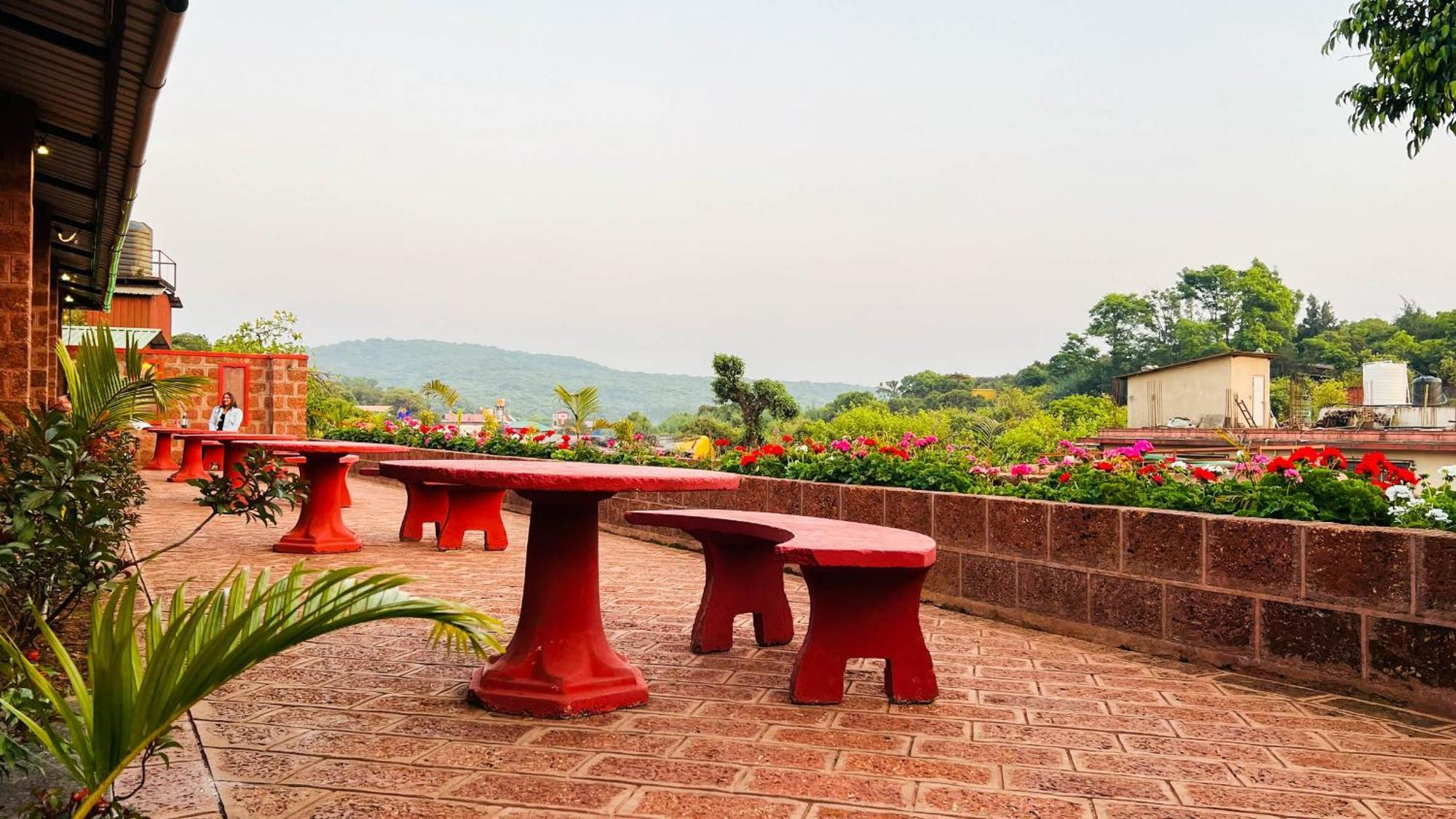 Shardul Heritage The Resort Mahābaleshwar Exteriör bild